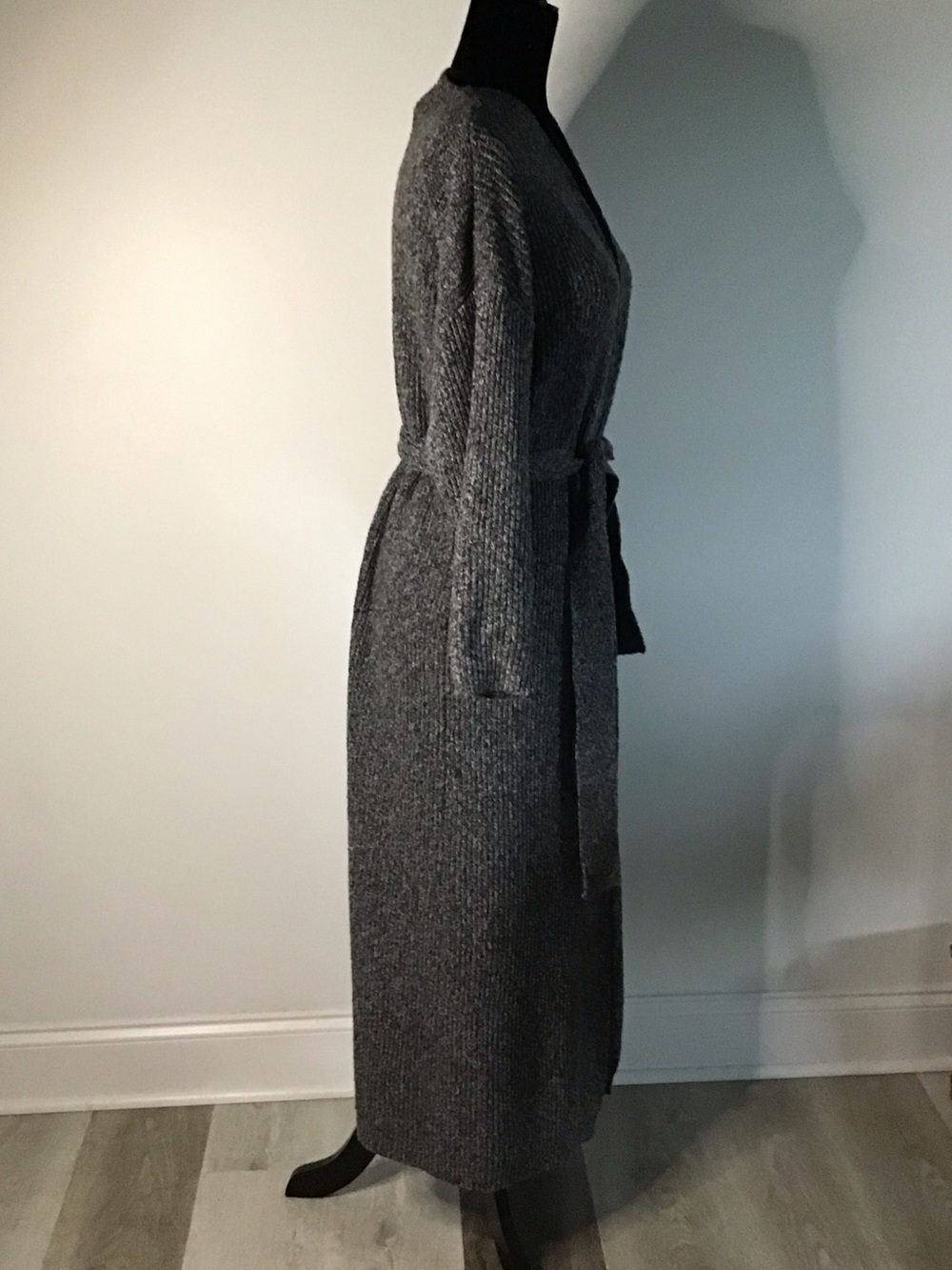 Long Marled Gray Knit Sweater - Picture 9 of 11